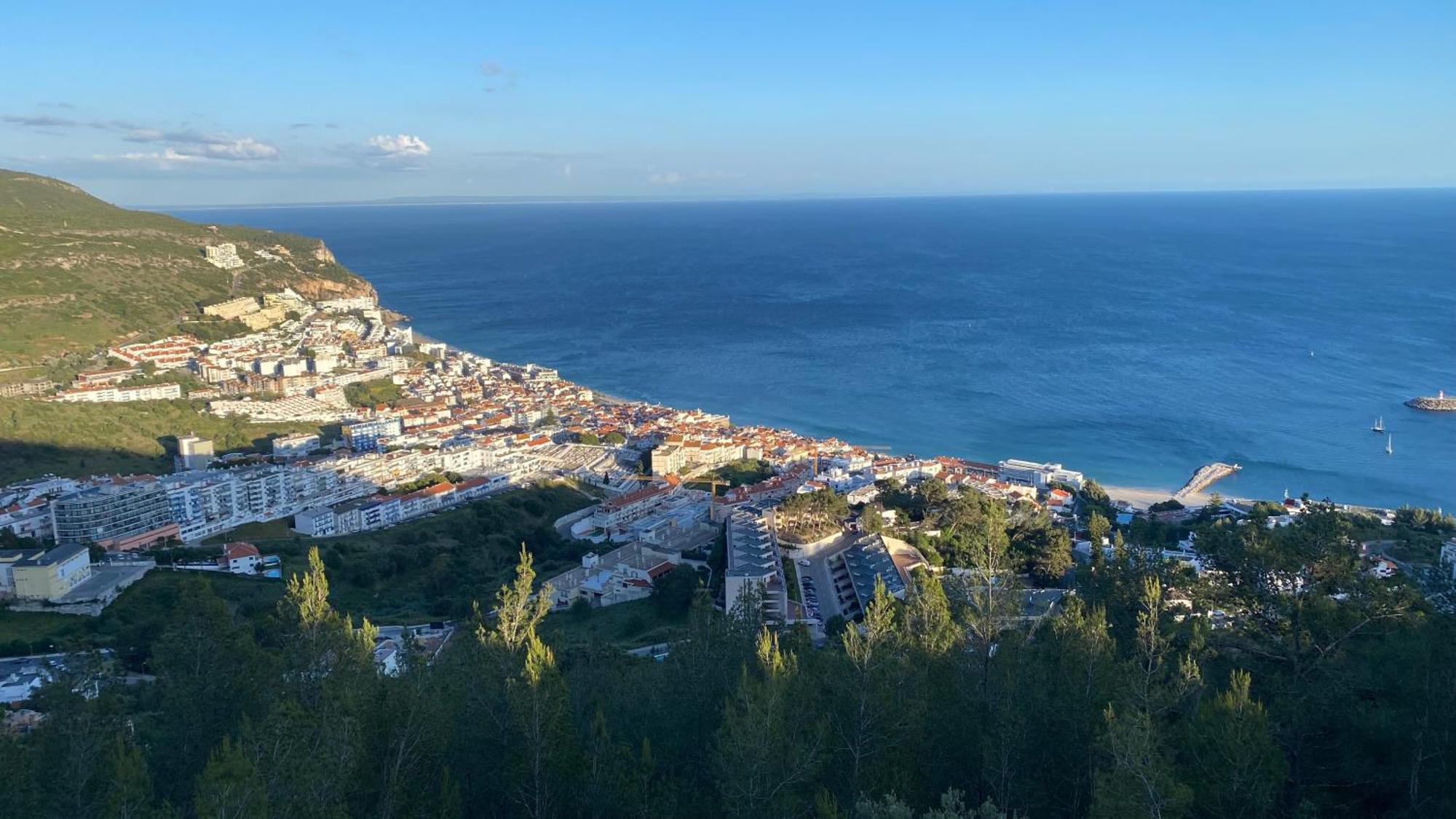 Casa Calidris - Bed, Wine & Breakfast Hotel Sesimbra Bagian luar foto